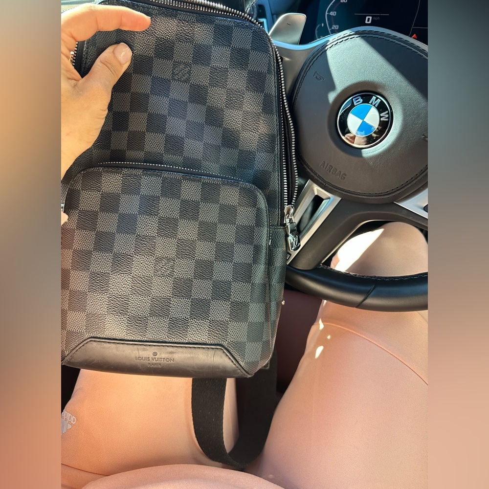 Avenue Sling Bag Damier Graphite LV